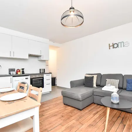 Serene - 2br- 6p - Menilmontant 公寓